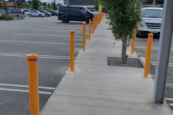 dgi_morgan_rangiora_pack_n_save_parking_bollard_install_2-min